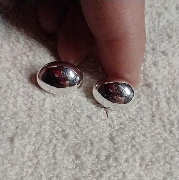 Silvertone button post earrings 1 back - Picture 4 of 5